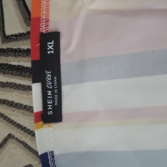 2 piece - Picture 3 of 4